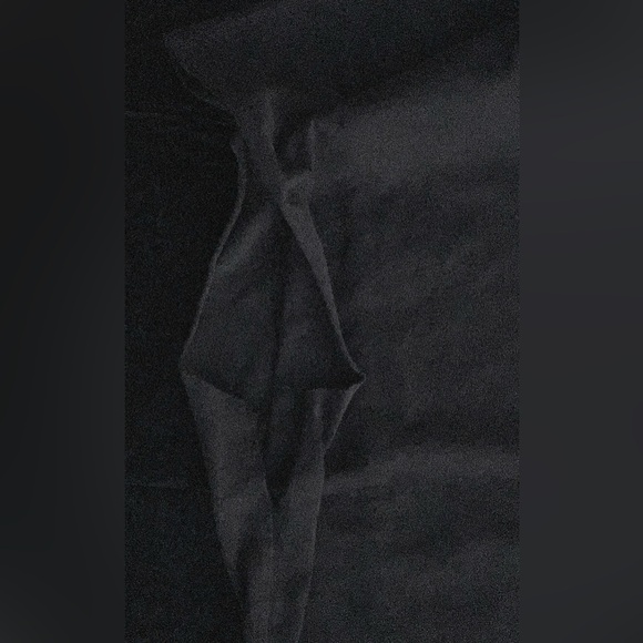 PreLoved Nasty Pig Grey Sleeveless Tank - Size Small -  Side Seam Open apx 2” - Picture 5 of 5